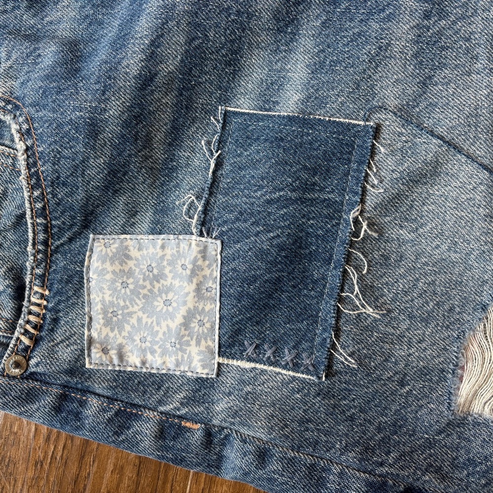 American Eagle Patchwork Blue Denim Shorts - Picture 7 of 7